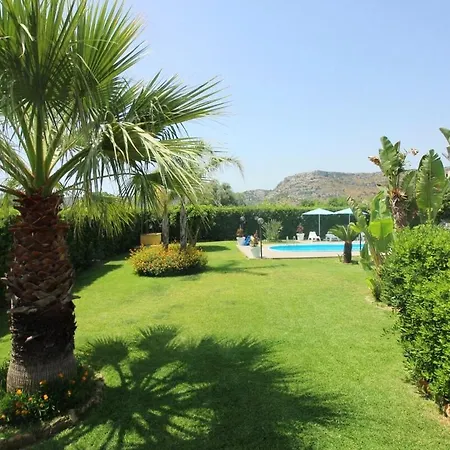 Сasa de vacaciones Homesicily - Total Relaxing In A Private Floridia