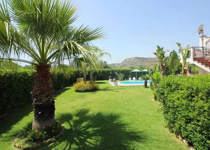 Vakantiehuis Homesicily - Total Relaxing In A Private Floridia